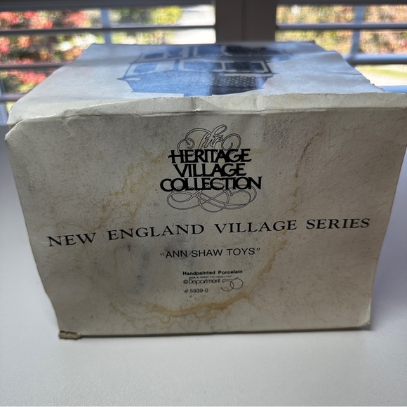 RETIRED: Dept 56 New England Village Series Ann Shaw Toys - Picture 4 of 10